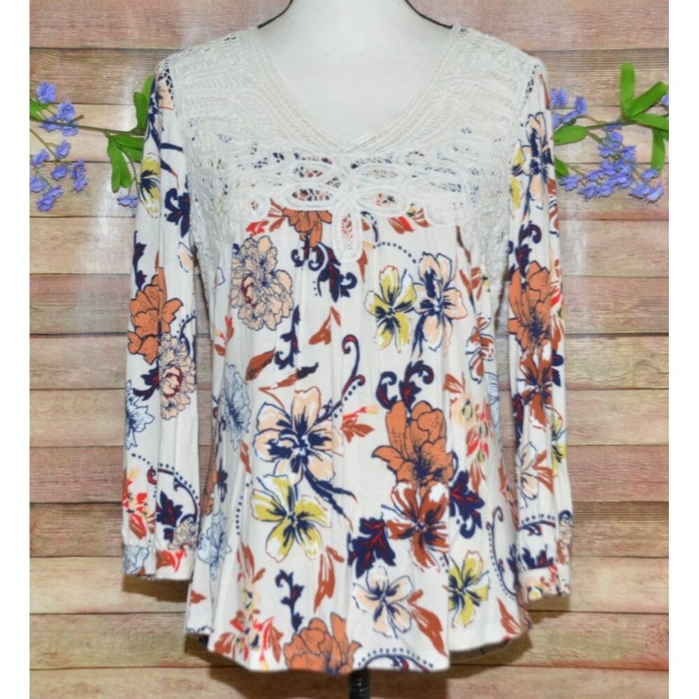 Daniel Rainn Floral Blouse Crochet Details 3/4 Sleeves Size S Casual